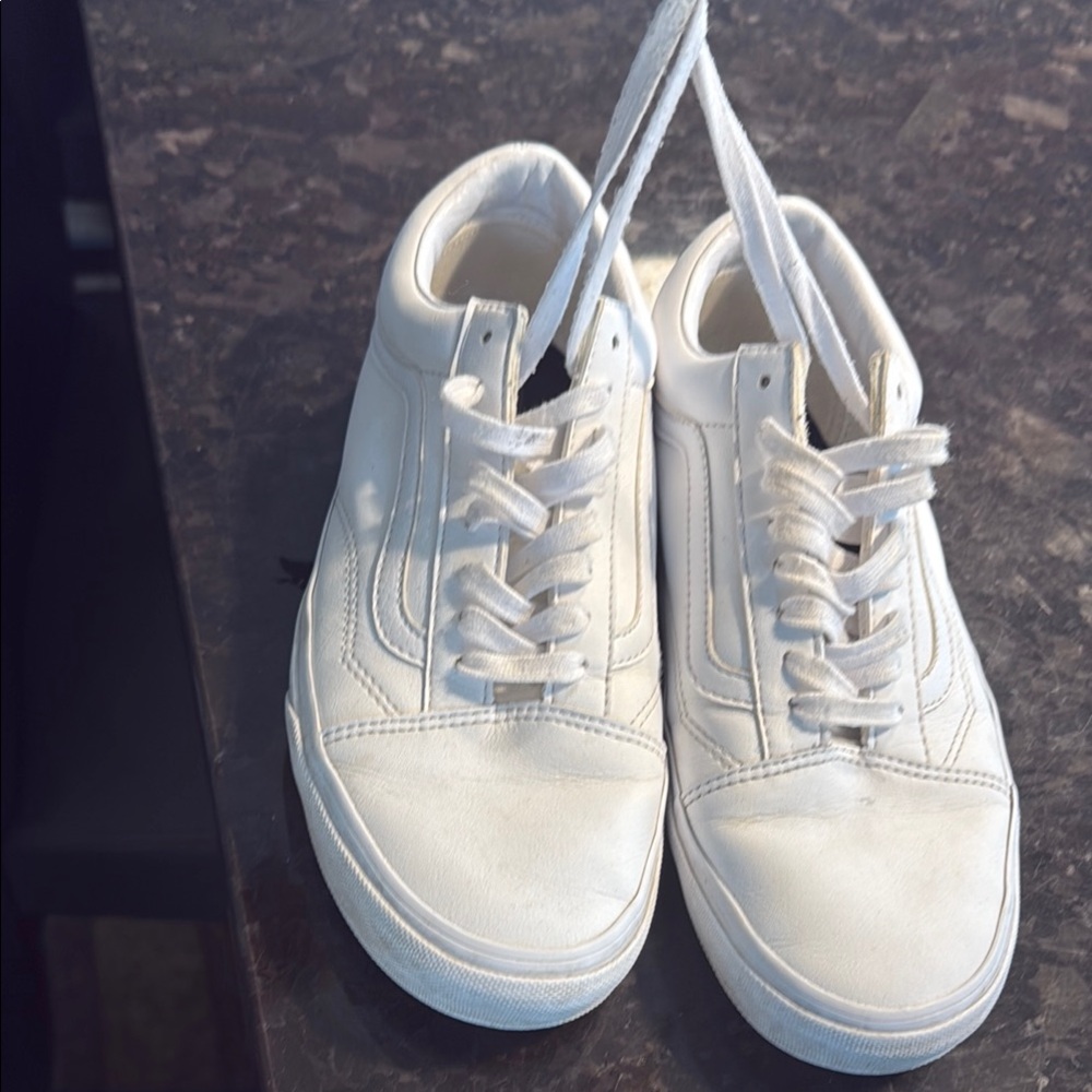 Vans Classic White leather Sneakers